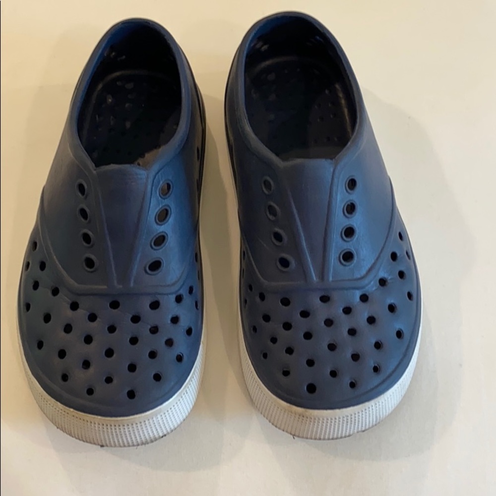 Toddler shoes size 7